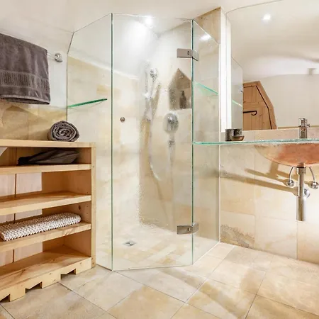 Zwiefirst Appartement *